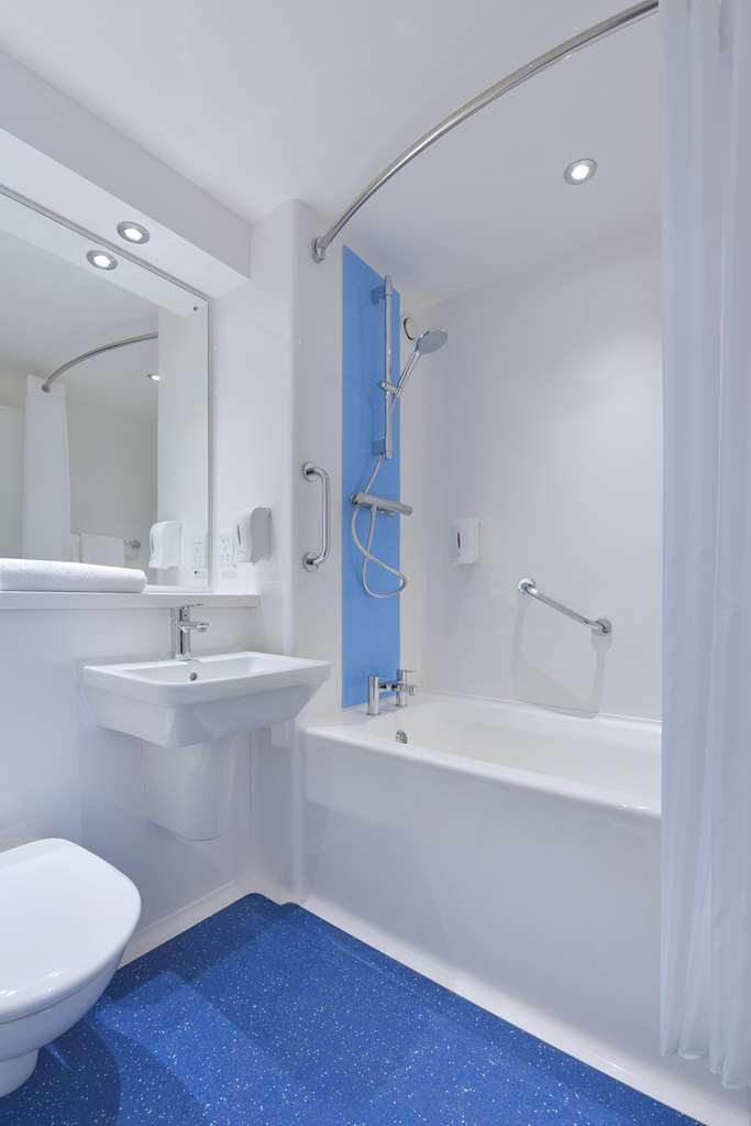 Travelodge Cameron Toll Hotel エディンバラ 部屋 写真